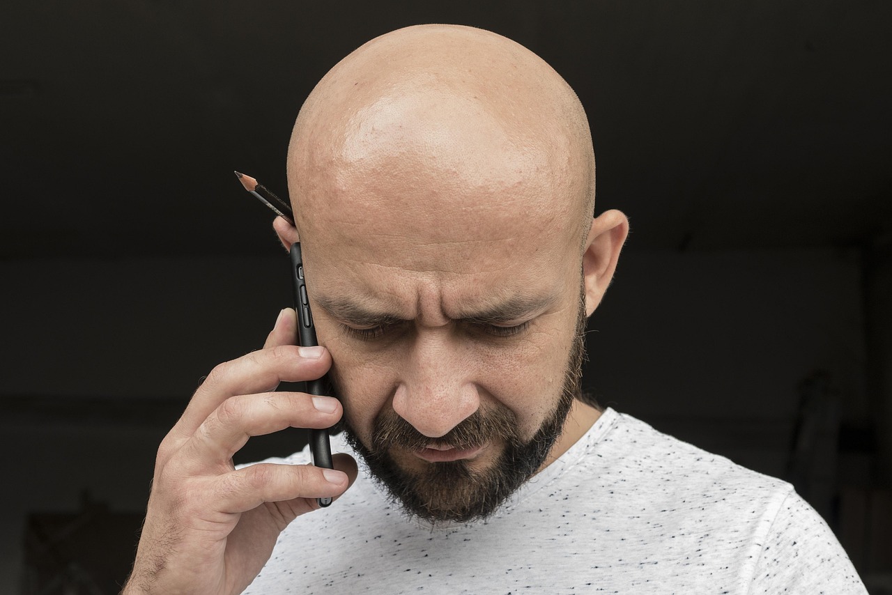 若ハゲを自分で見分ける方法は？
