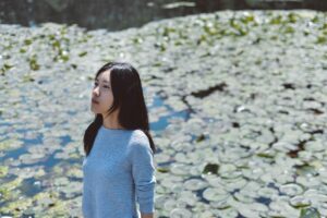 大学生が薄毛に悩んだ時の外用薬の効果とその期間は？