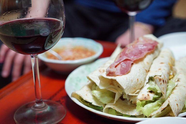 薄毛に悪影響を与える夜食の理由とは？